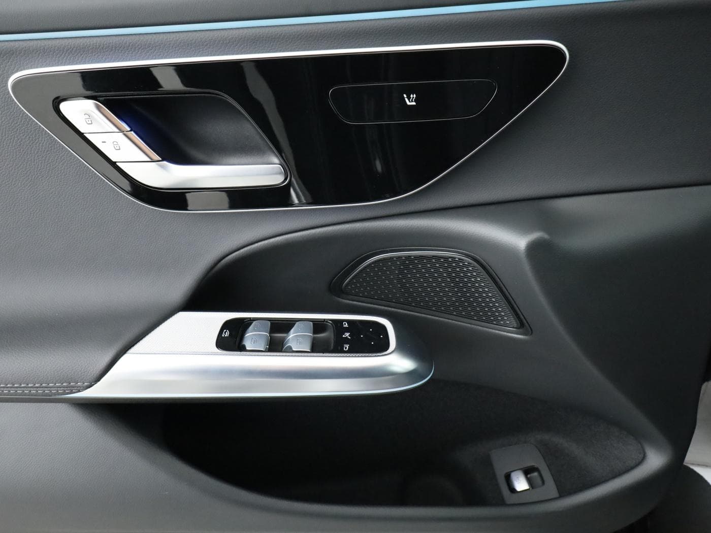 Mercedes-Benz E 220 d T Bild 20