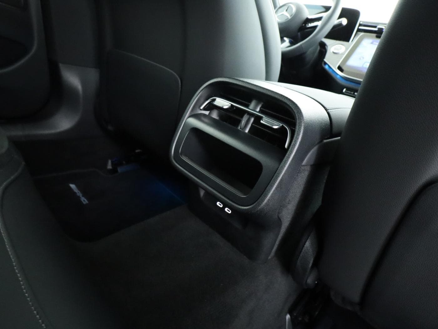 Mercedes-Benz E 220 d T Bild 23