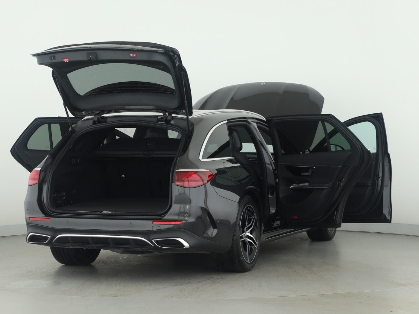 Mercedes-Benz E 220 d T Bild 9