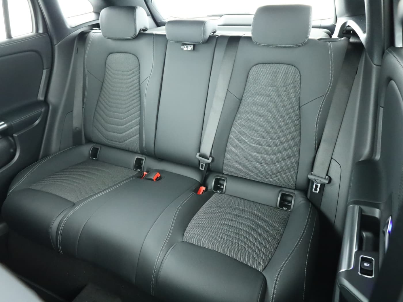 Mercedes-Benz GLA 180 Bild 18