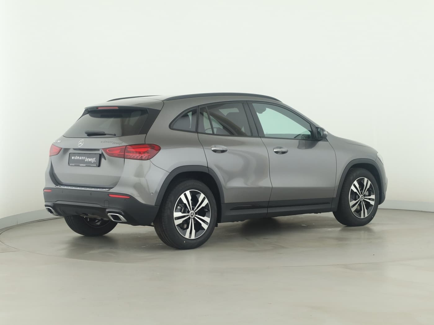 Mercedes-Benz GLA 180 Bild 6