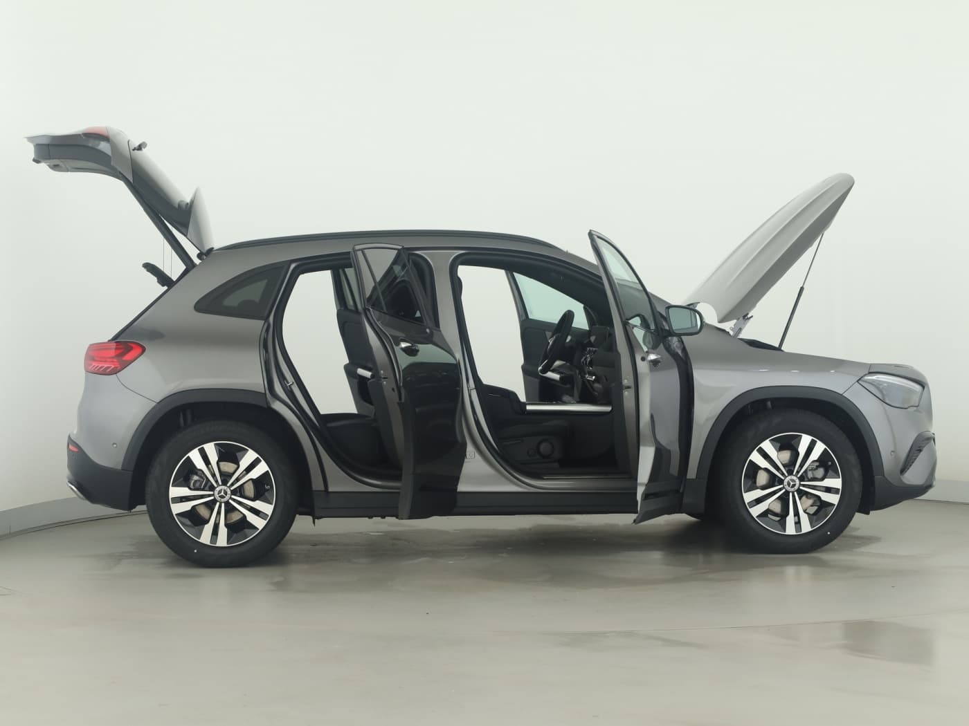 Mercedes-Benz GLA 180 Bild 8