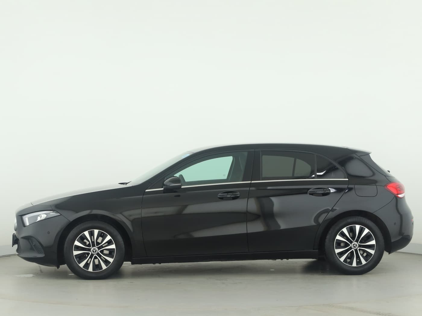 Mercedes-Benz A 180 d Bild 7