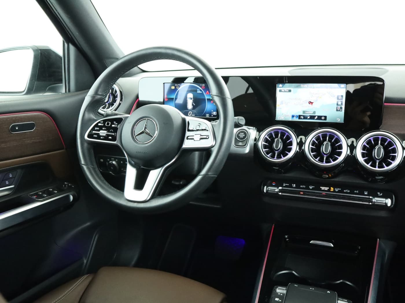 Mercedes-Benz GLB 220 d Bild 10