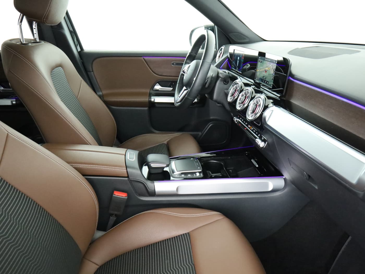 Mercedes-Benz GLB 220 d Bild 17