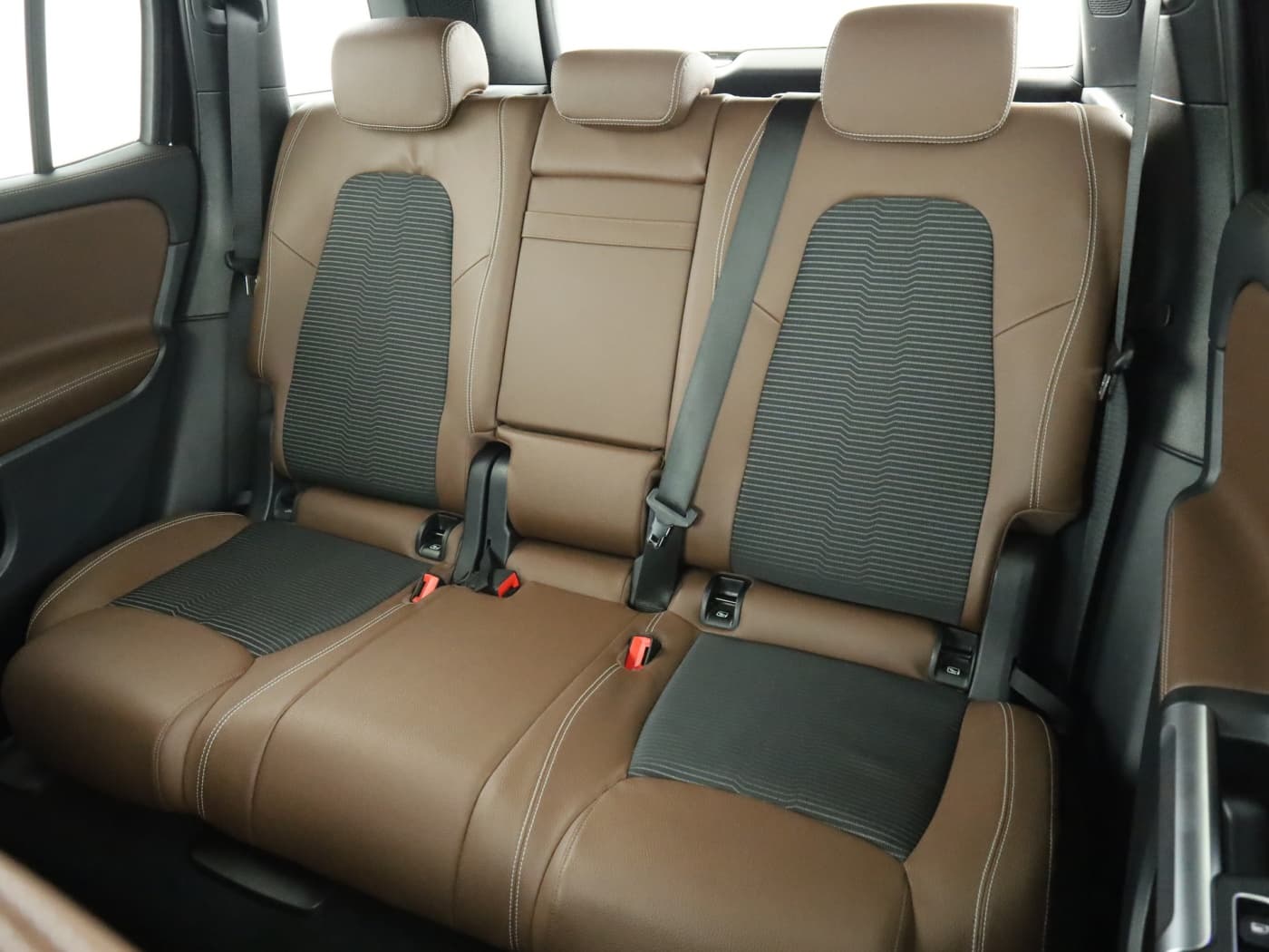 Mercedes-Benz GLB 220 d Bild 18