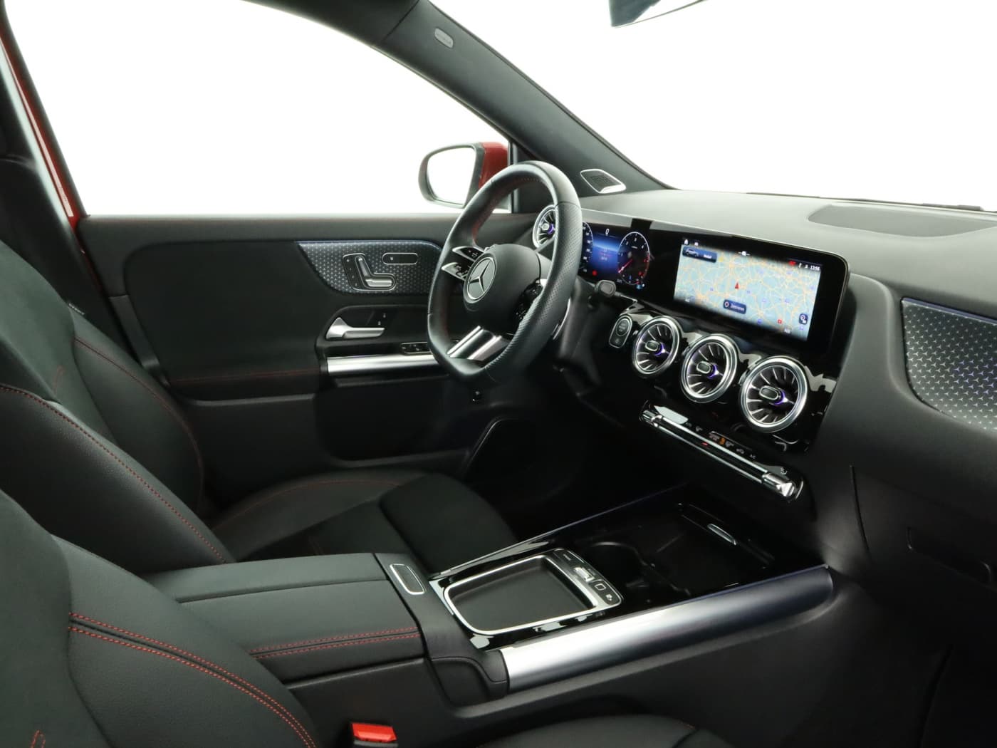 Mercedes-Benz GLA 220 d 4M Bild 17