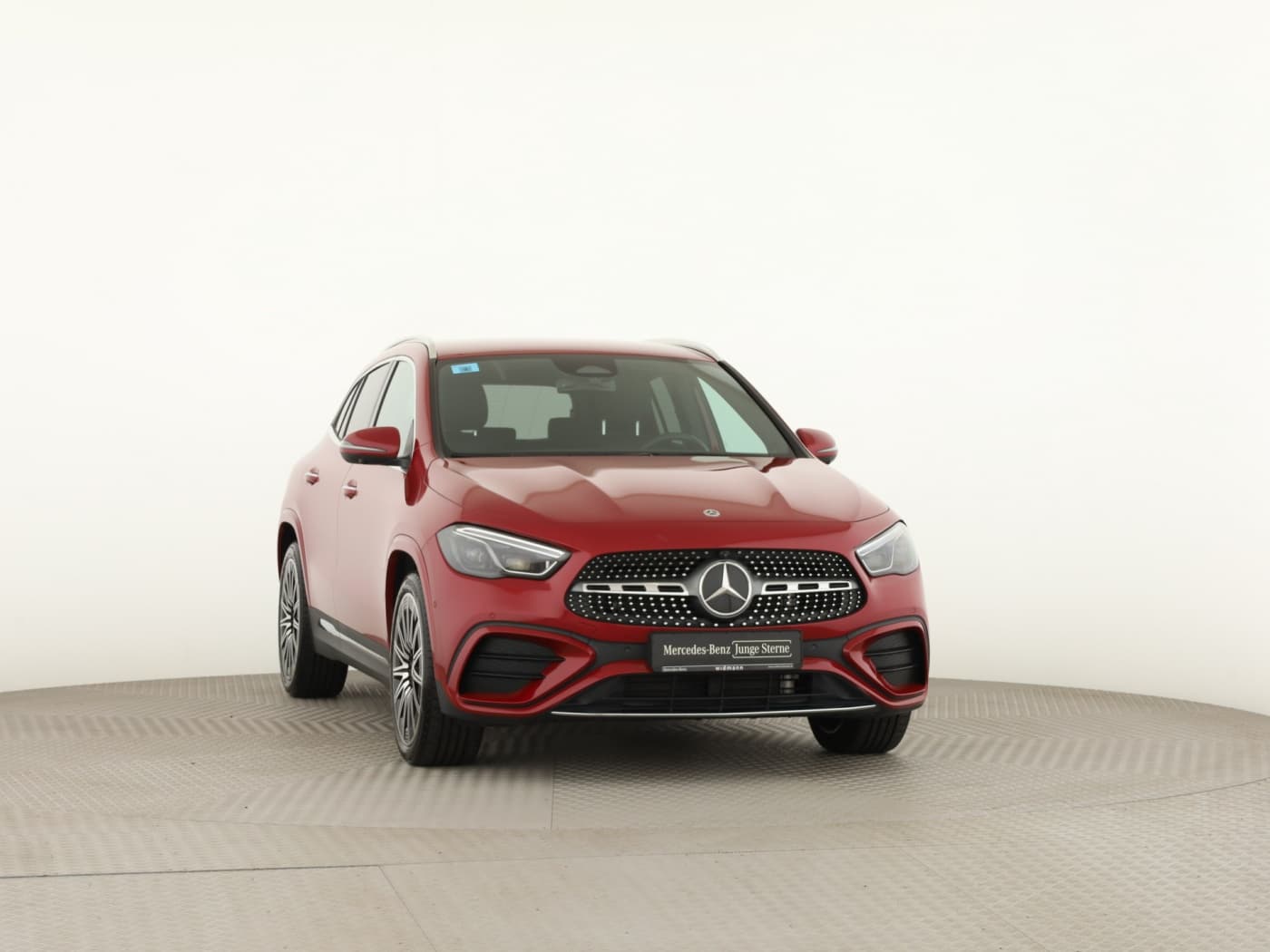 Mercedes-Benz GLA 220 d 4M Bild 3