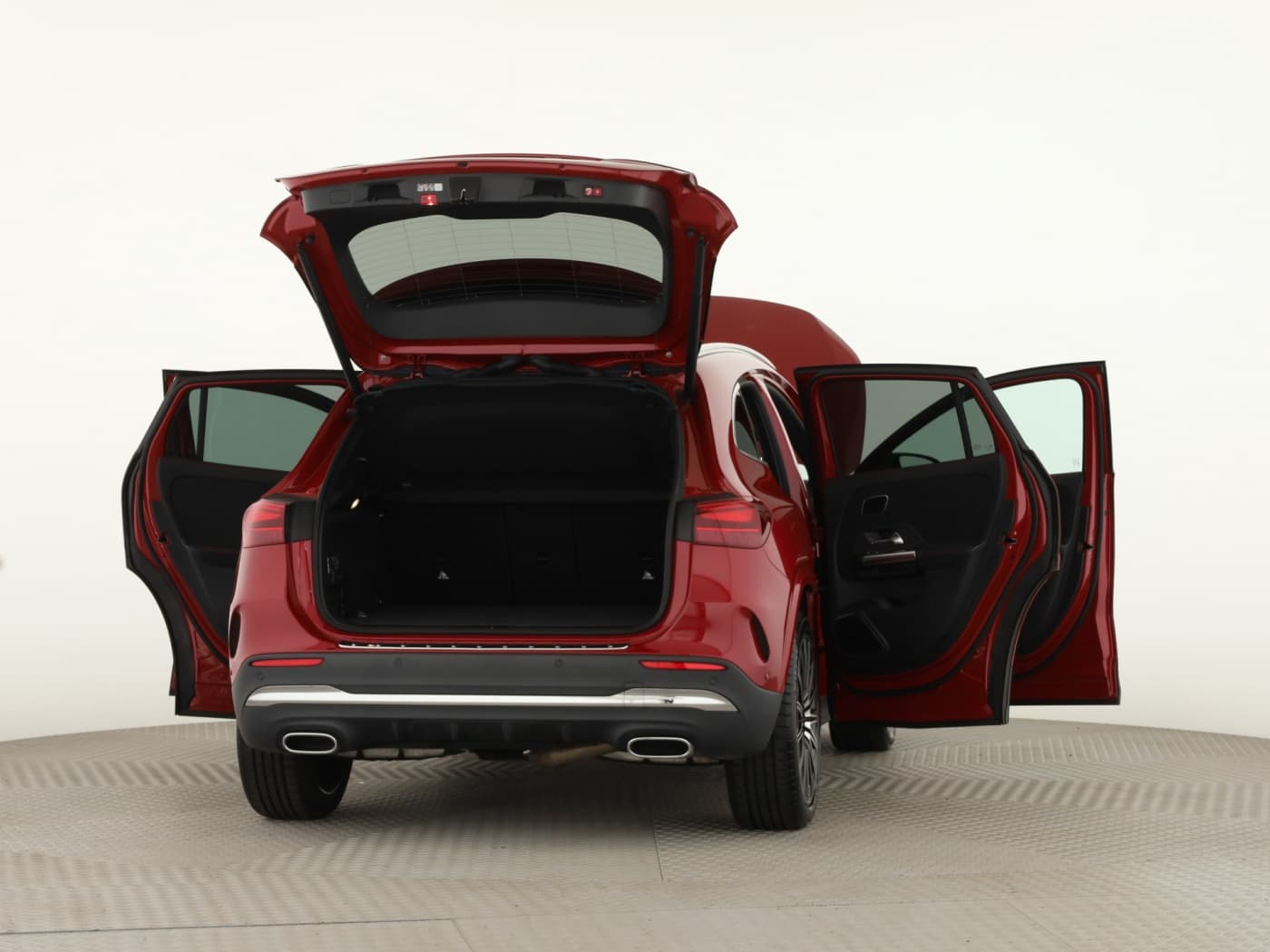 Mercedes-Benz GLA 220 d 4M Bild 9