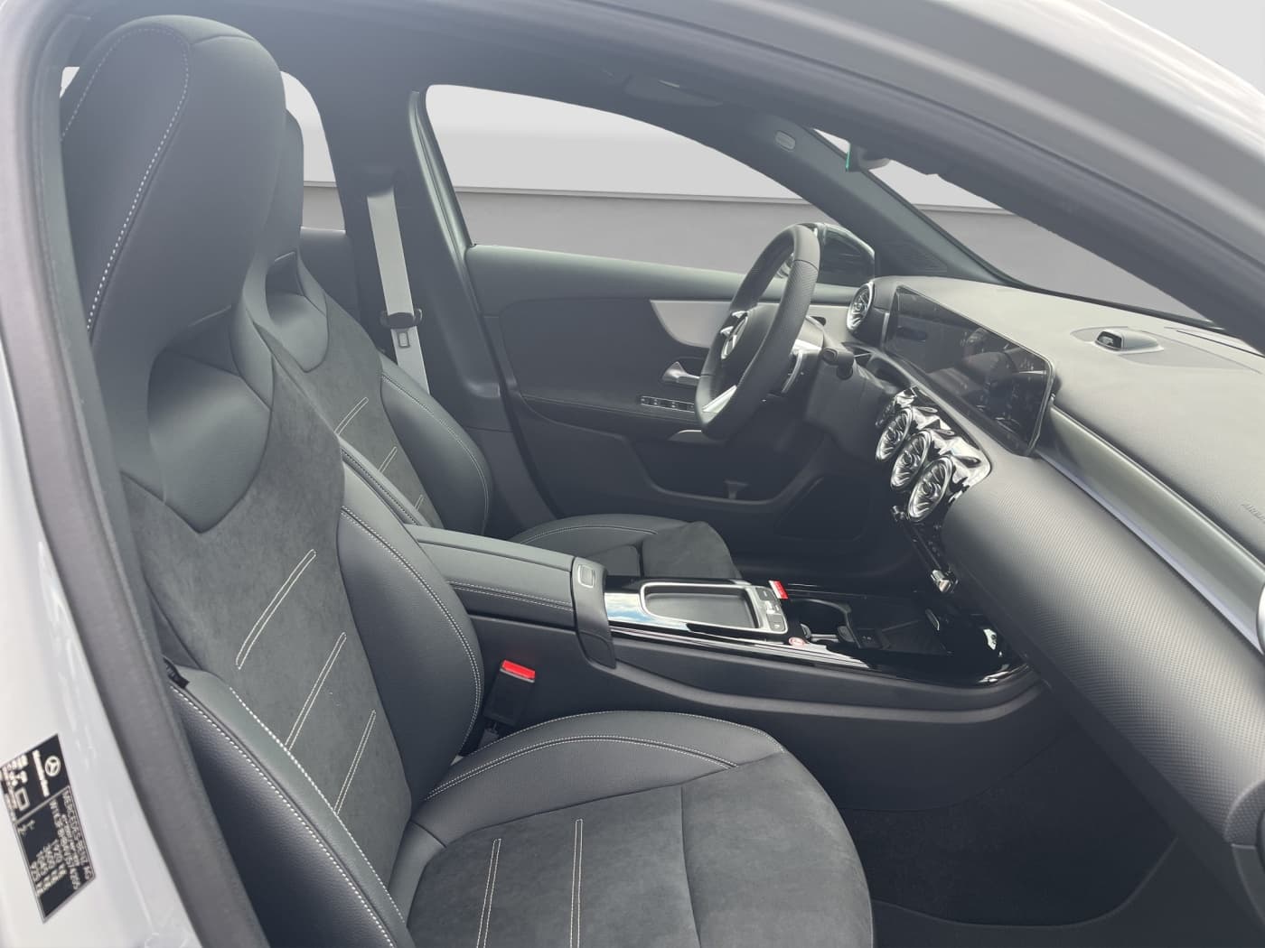Mercedes-Benz A 200 Bild 15