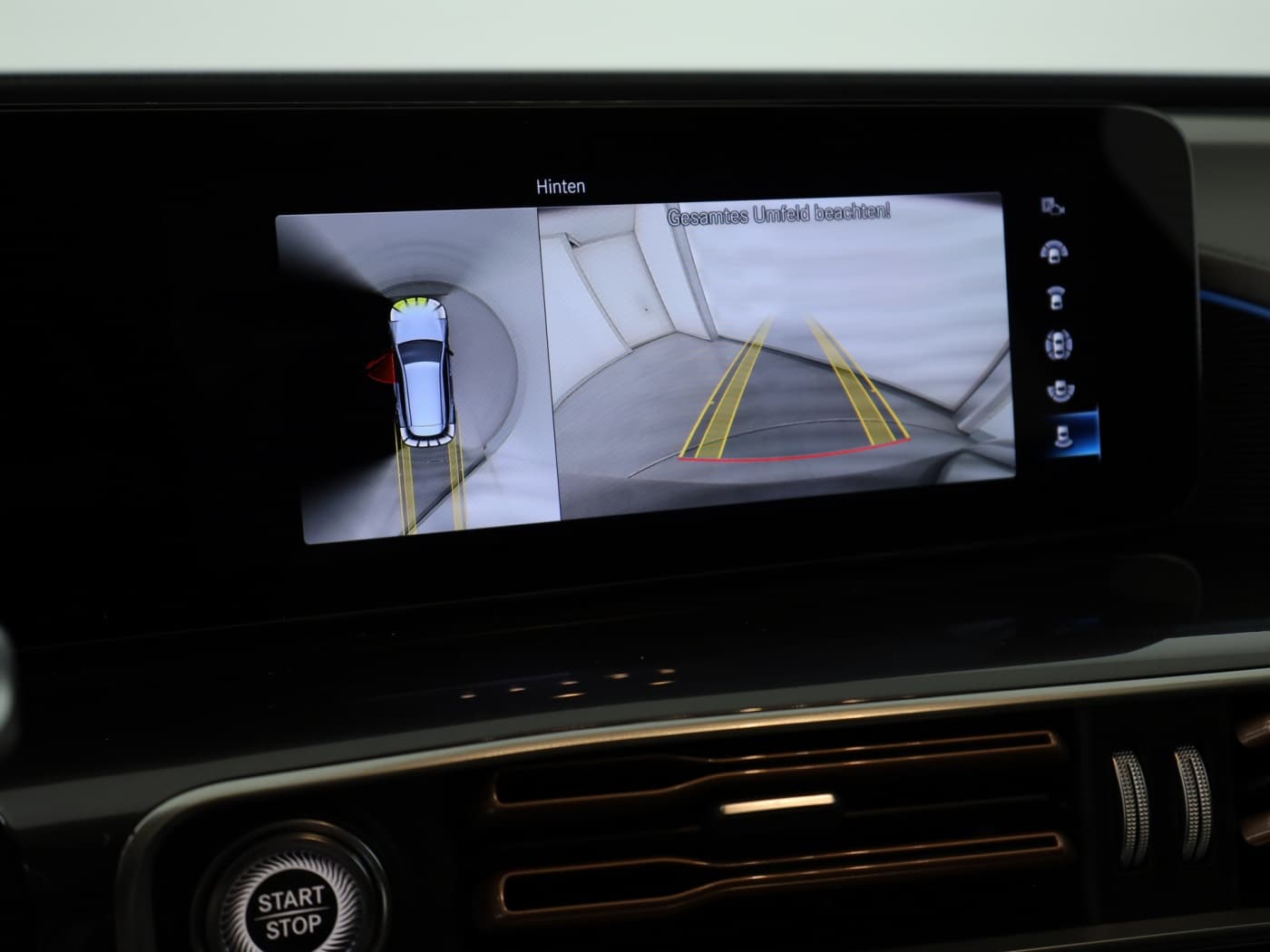 Mercedes-Benz EQC 400 4M Bild 26