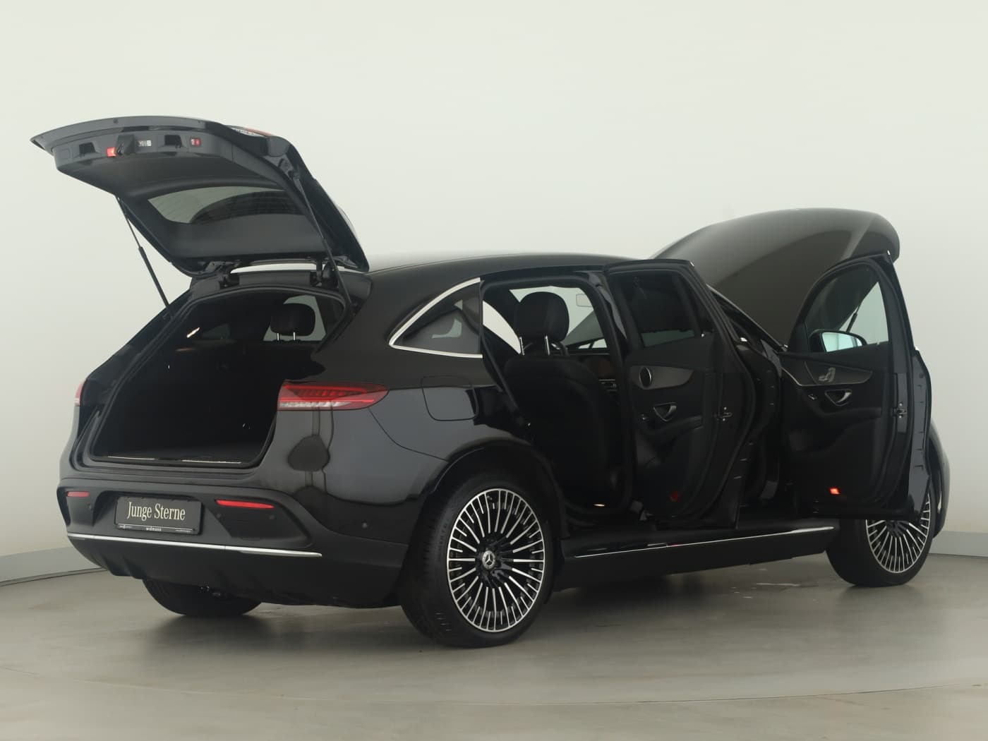 Mercedes-Benz EQC 400 4M Bild 8