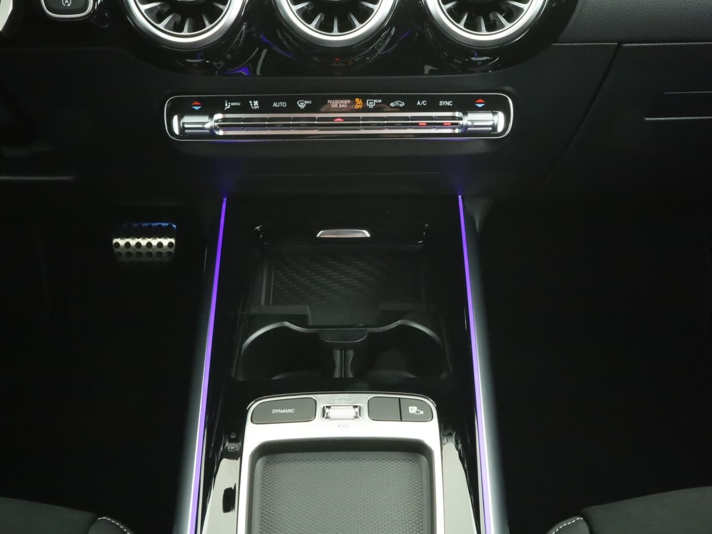 Mercedes-Benz GLA 200 Bild 23