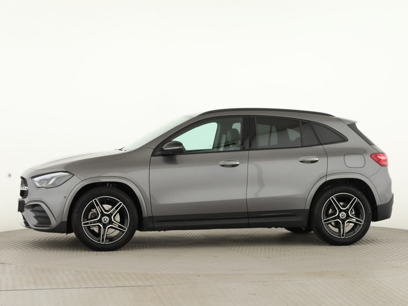 Mercedes-Benz GLA 200 Bild 7
