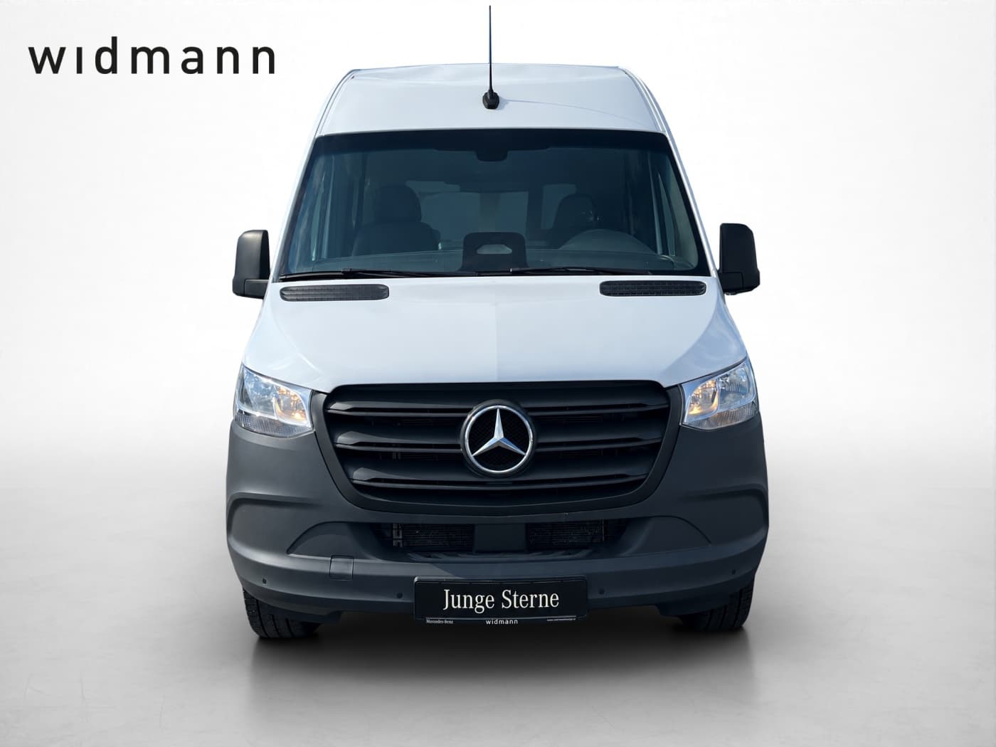 Mercedes-Benz Sprinter 317 CDI Kasten L2 Bild 2