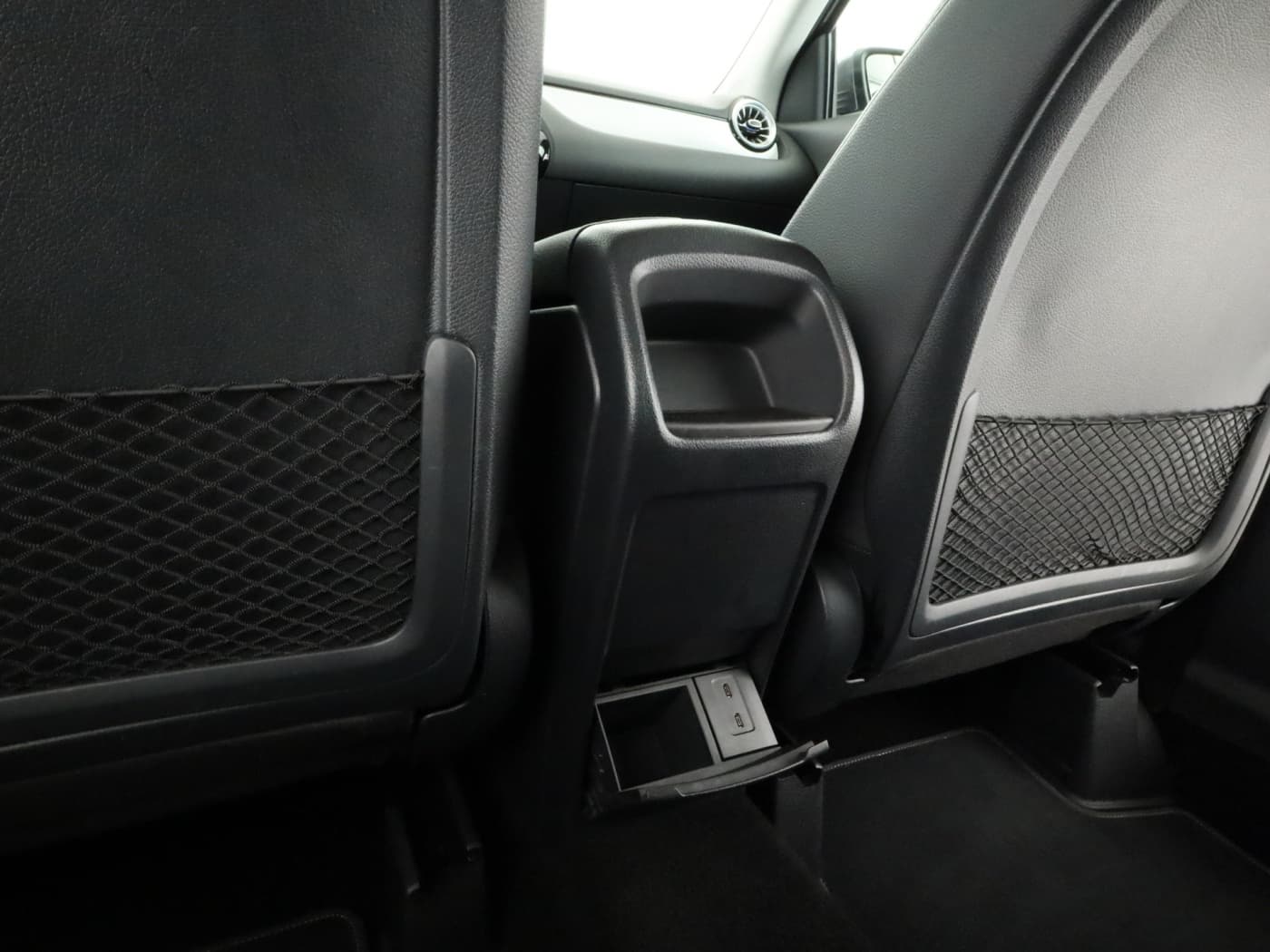 Mercedes-Benz GLA 250 e Bild 23