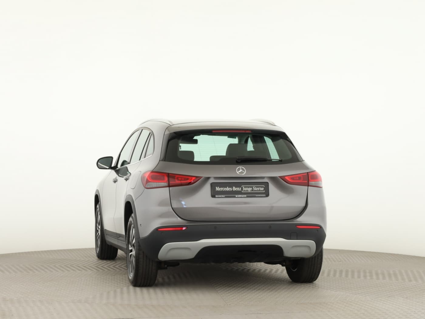 Mercedes-Benz GLA 250 e Bild 4
