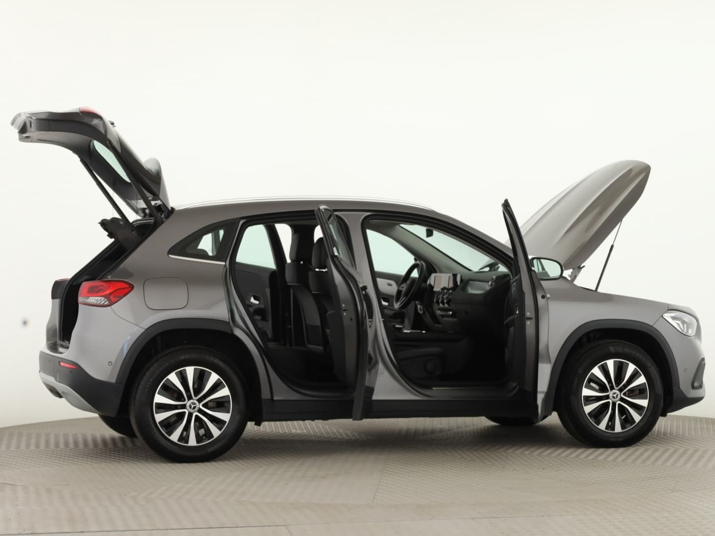 Mercedes-Benz GLA 250 e Bild 8