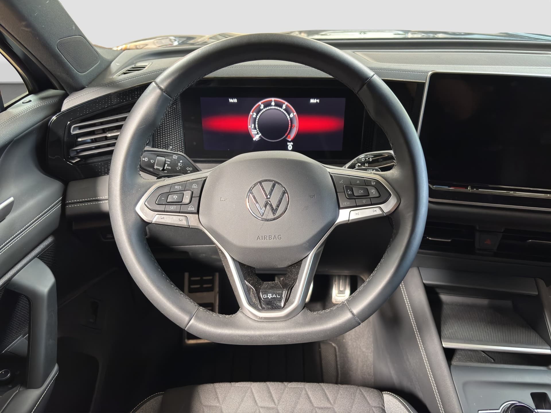Volkswagen Tiguan GOAL 1.5 150 PS DSG AHK NAVI ACC KAMERA Bild 10
