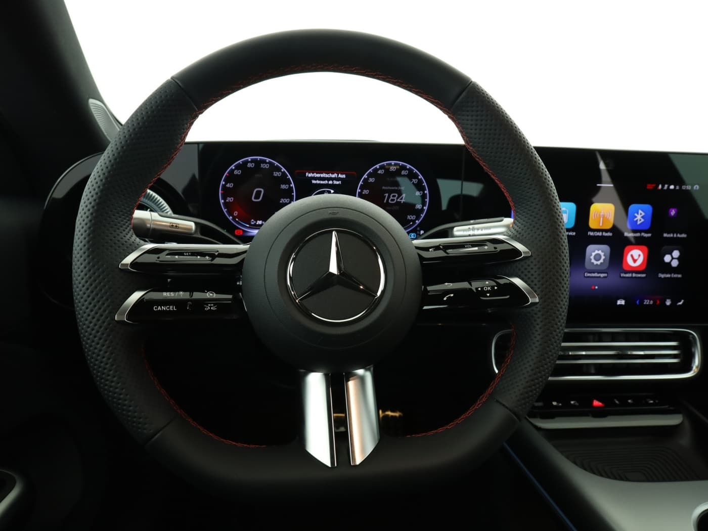 Mercedes-Benz CLA 250+ mit EQ Technologie Bild 11