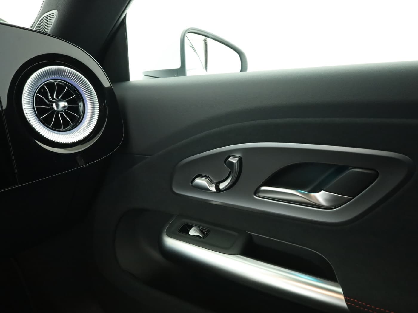 Mercedes-Benz CLA 250+ mit EQ Technologie Bild 13