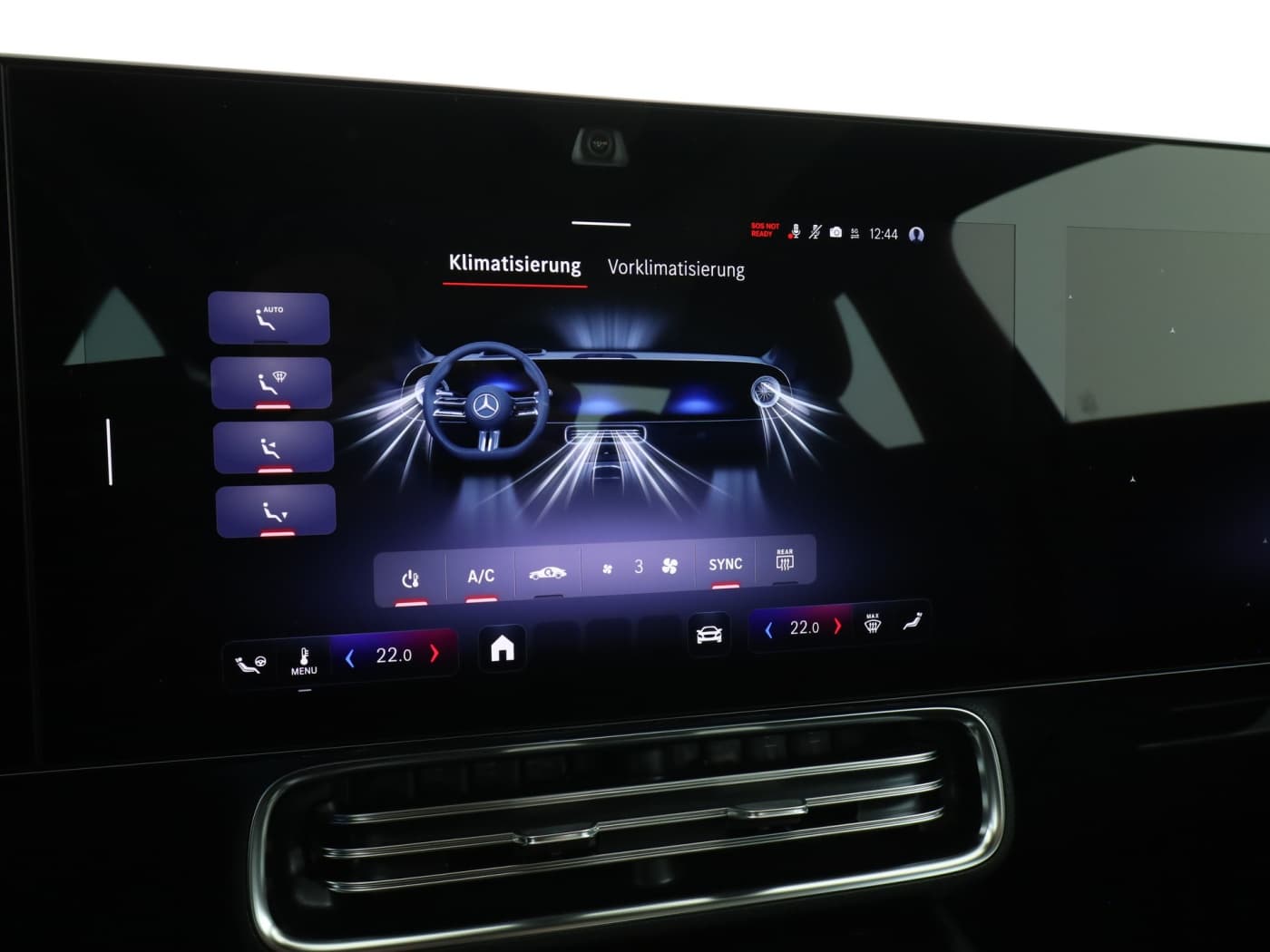 Mercedes-Benz CLA 250+ mit EQ Technologie Bild 14
