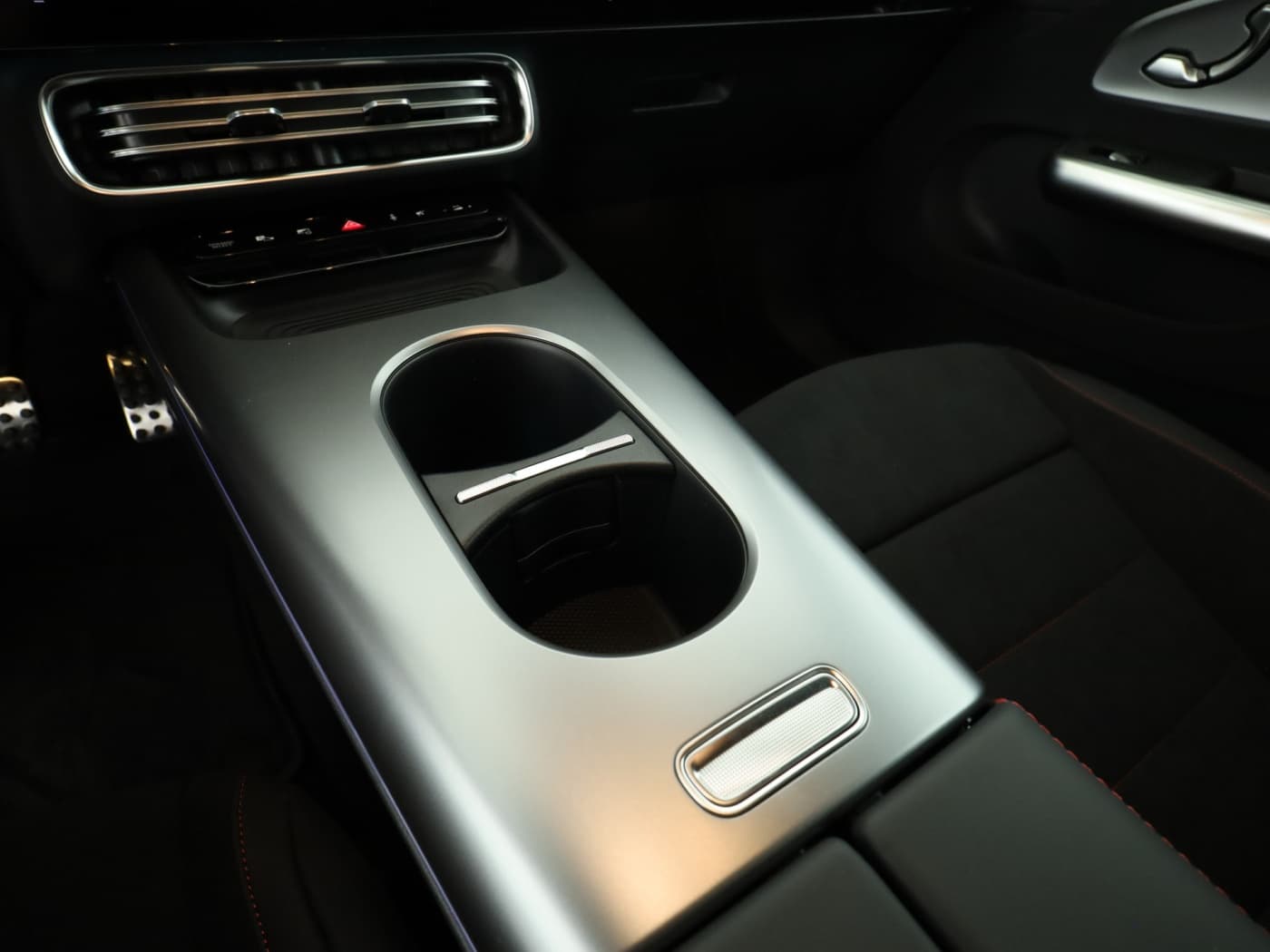 Mercedes-Benz CLA 250+ mit EQ Technologie Bild 15