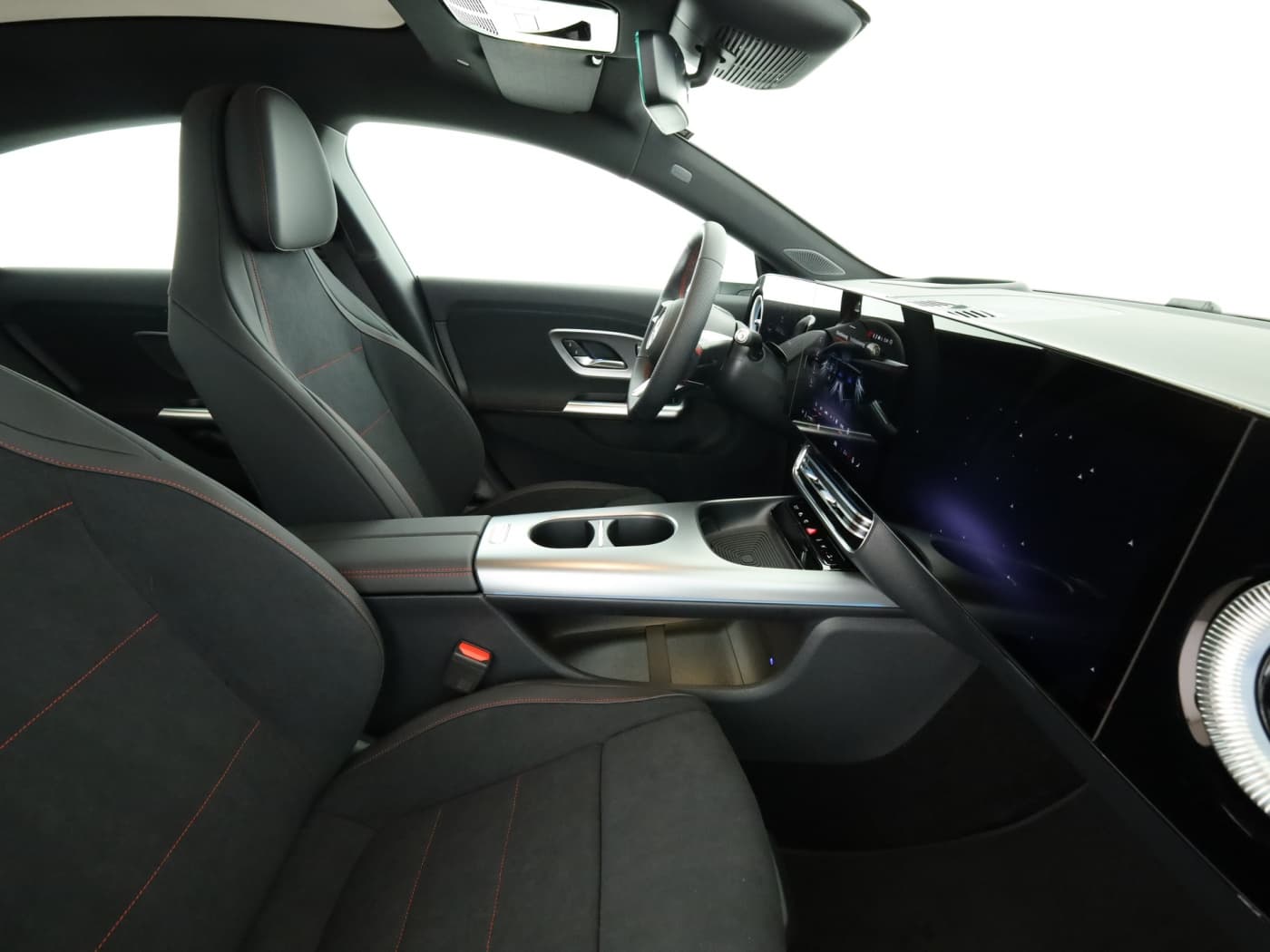 Mercedes-Benz CLA 250+ mit EQ Technologie Bild 17