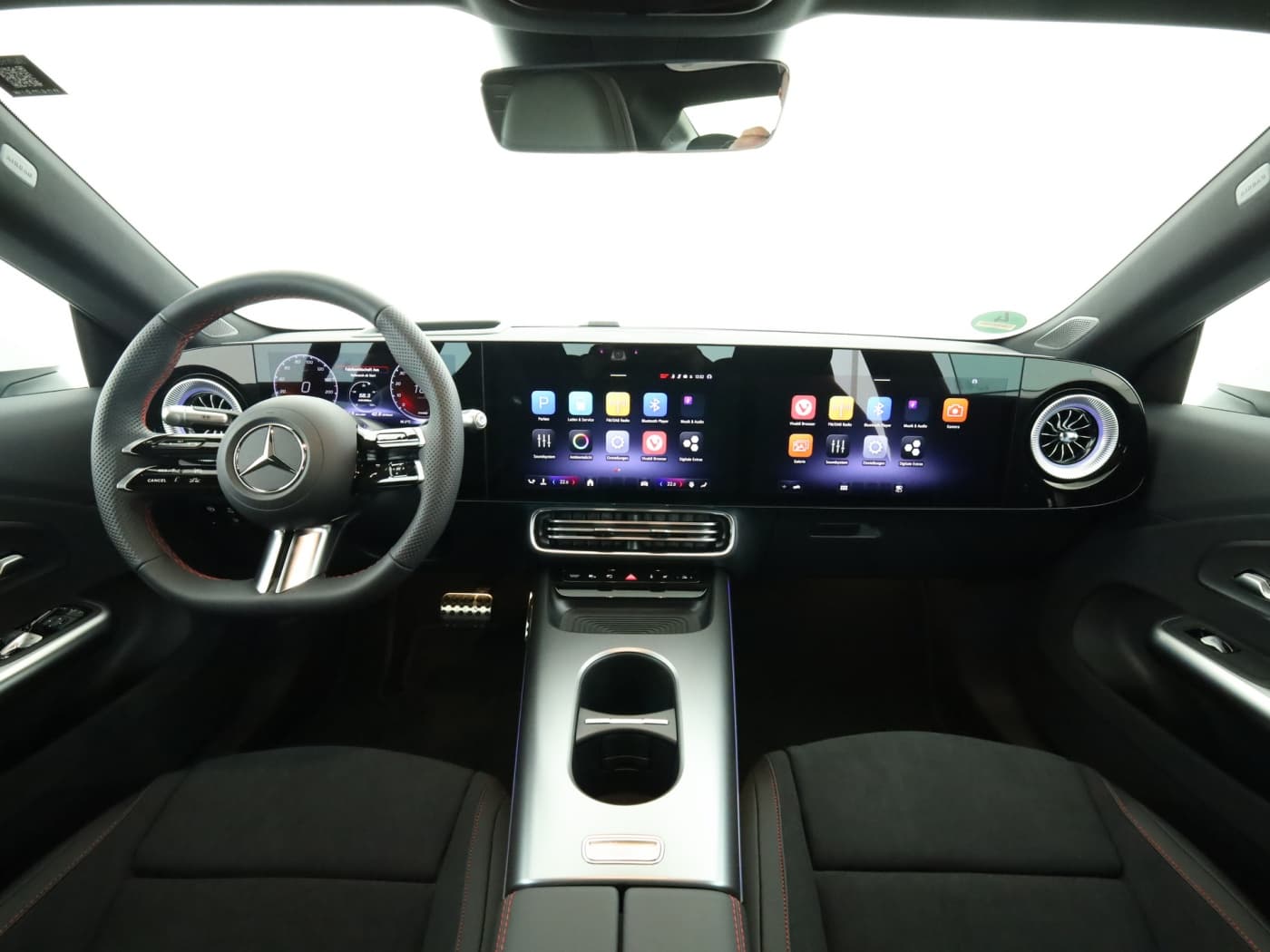 Mercedes-Benz CLA 250+ mit EQ Technologie Bild 19