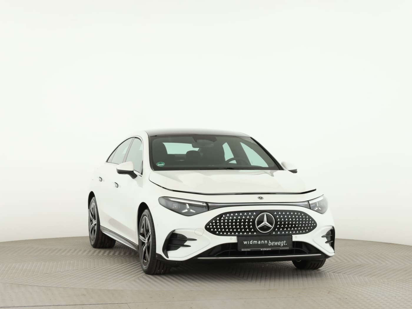 Mercedes-Benz CLA 250+ mit EQ Technologie Bild 3