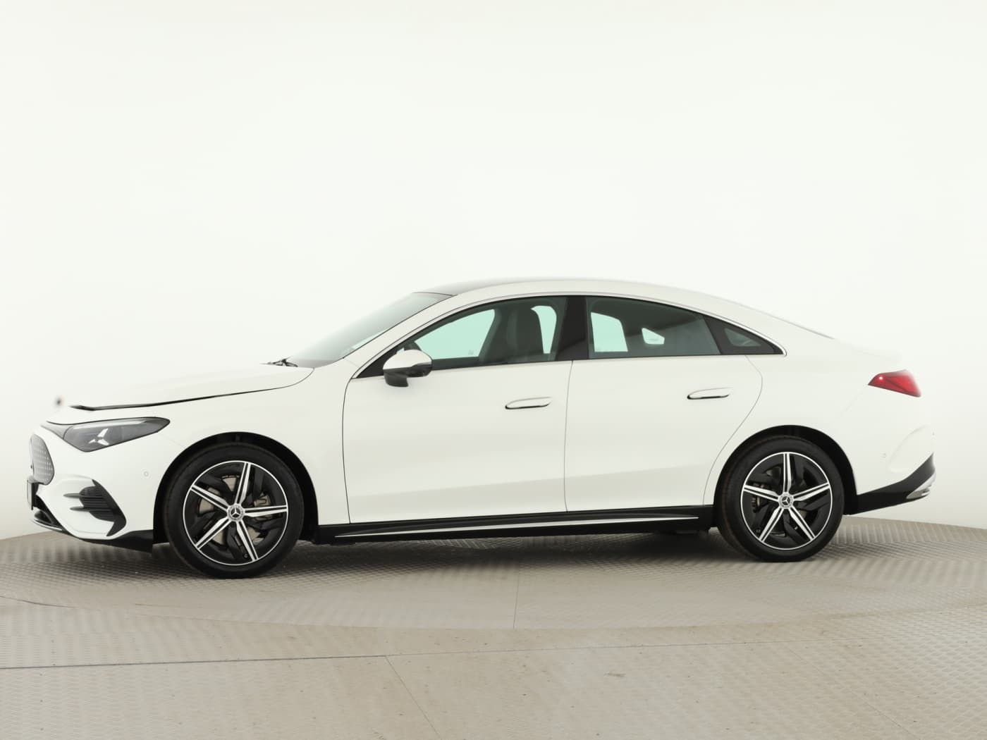 Mercedes-Benz CLA 250+ mit EQ Technologie Bild 7