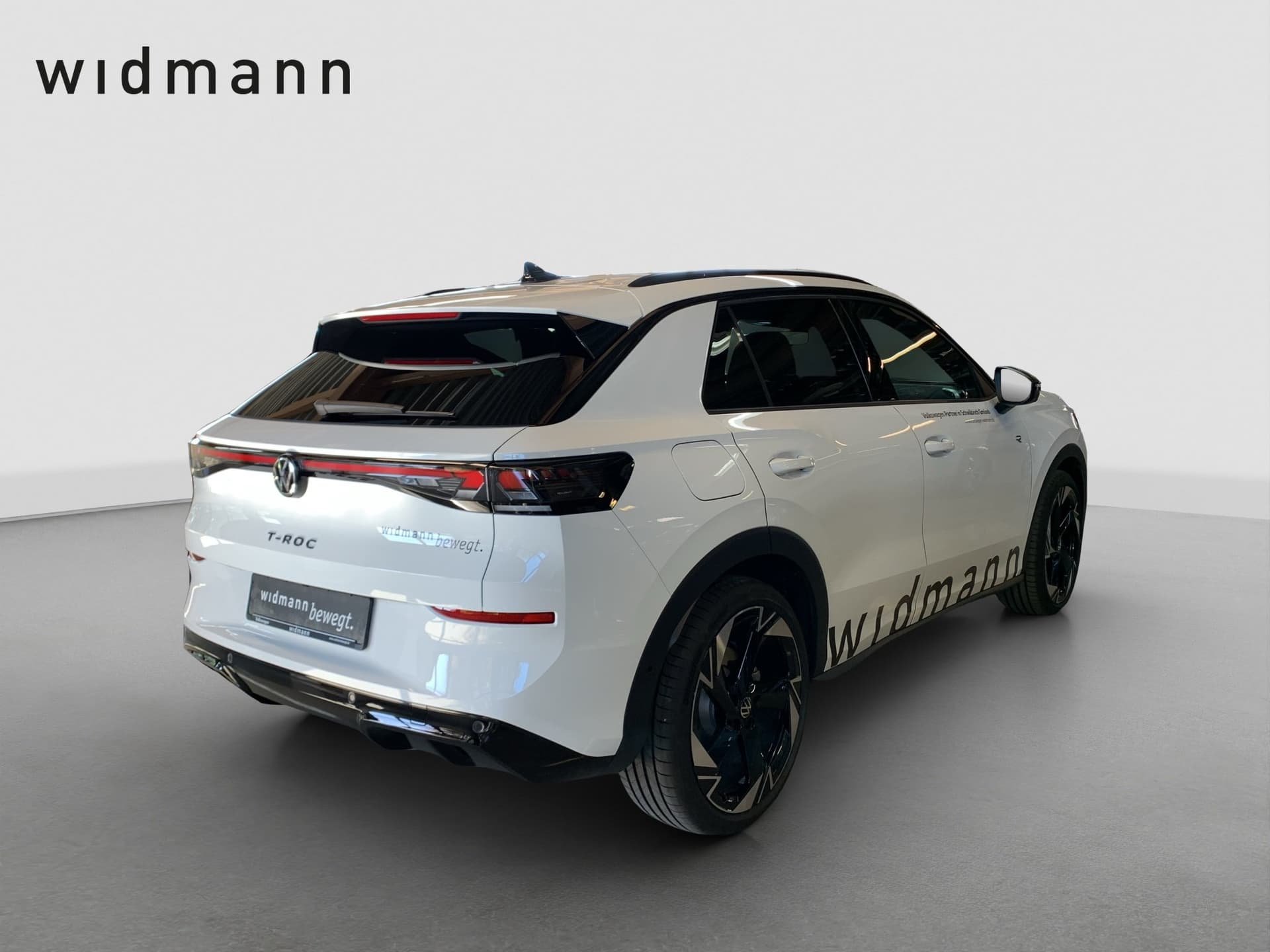 Volkswagen T-Roc R-Line 1.5 l eTSI OPF DSG R-Line Bild 2