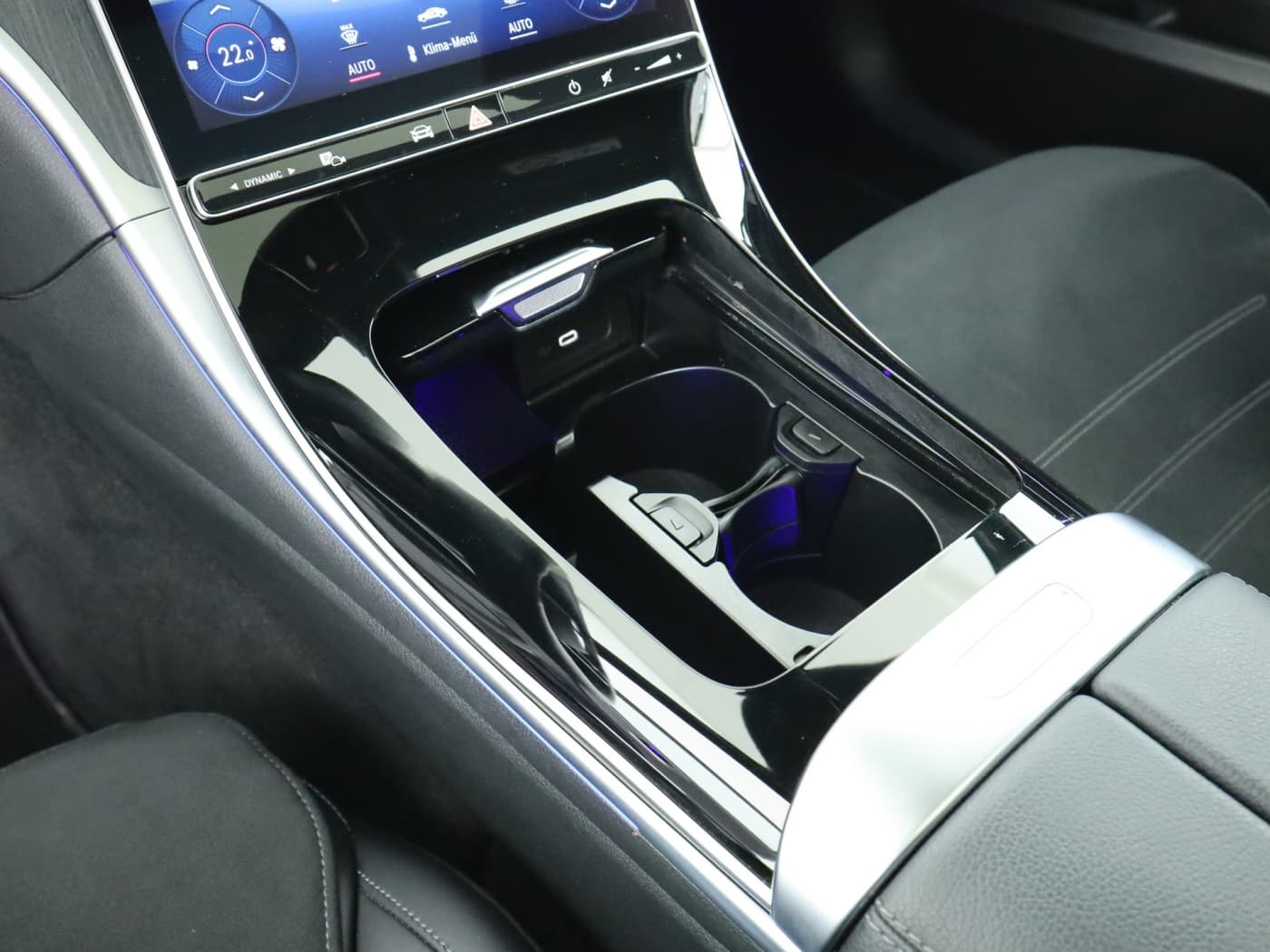 Mercedes-Benz C 300 T Bild 15