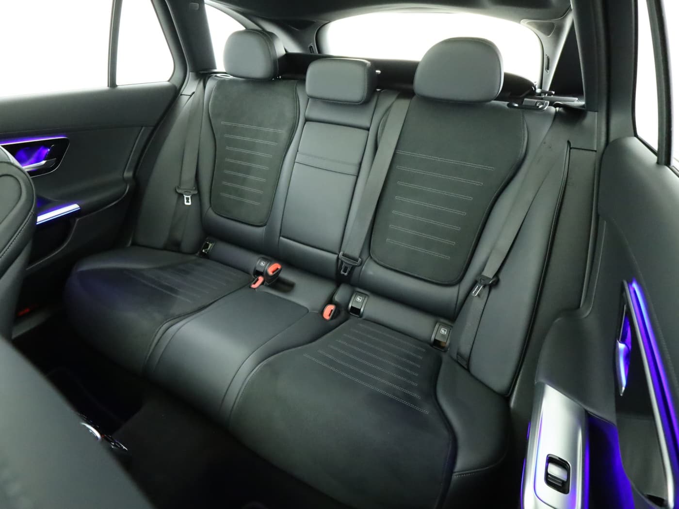 Mercedes-Benz C 300 T Bild 18