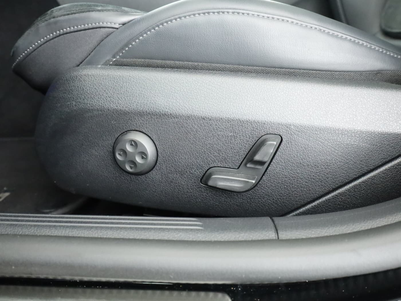 Mercedes-Benz C 300 T Bild 28
