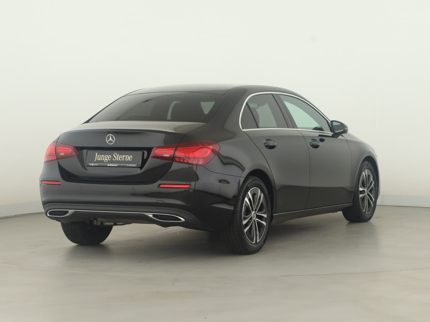 Mercedes-Benz A 180 Lim Bild 2