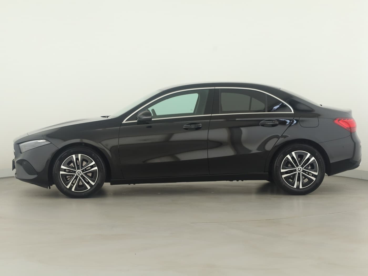 Mercedes-Benz A 180 Lim Bild 7