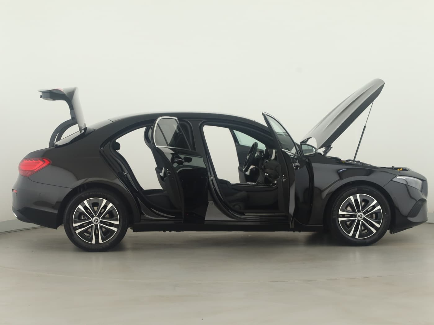 Mercedes-Benz A 180 Lim Bild 8