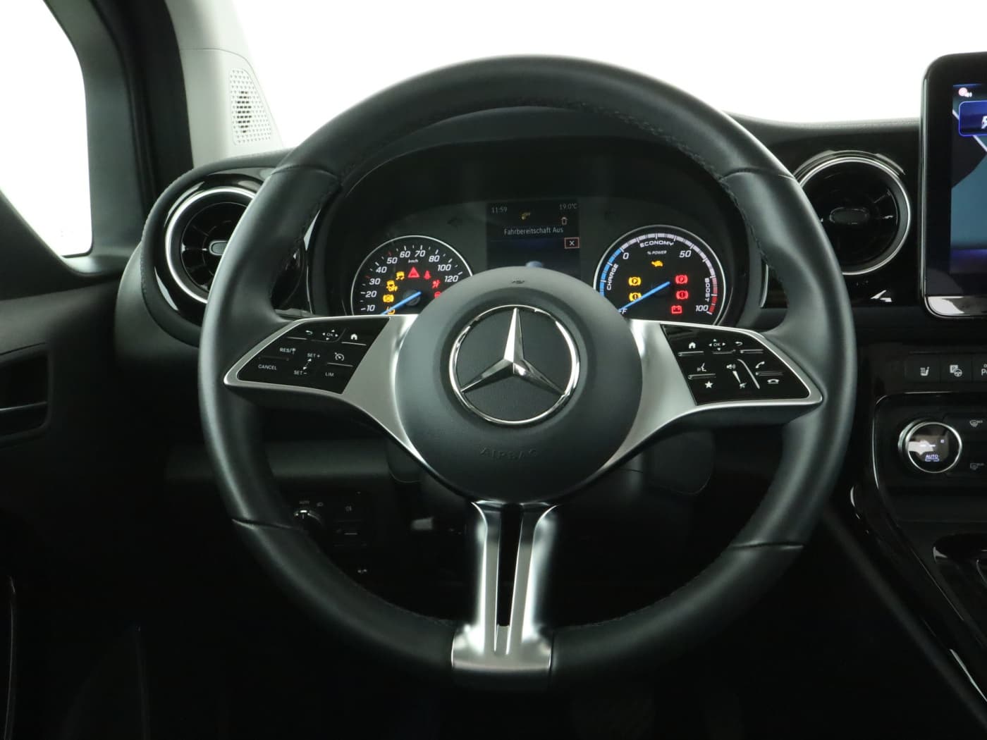 Mercedes-Benz EQT 200 lang Bild 11