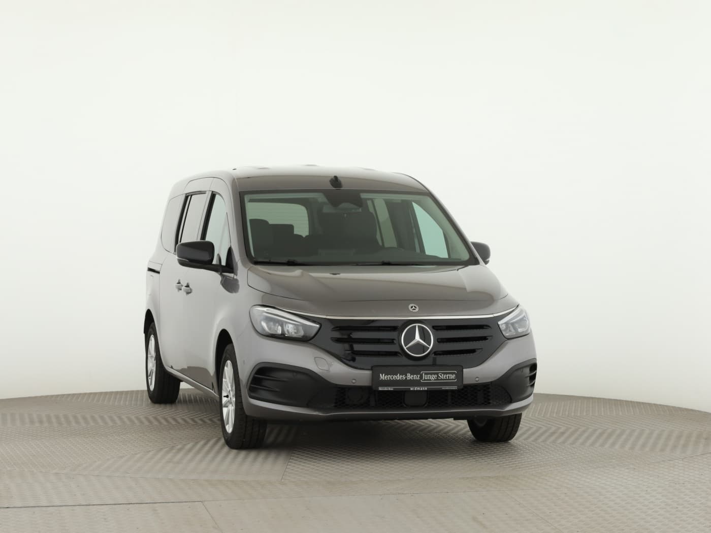 Mercedes-Benz EQT 200 lang Bild 3