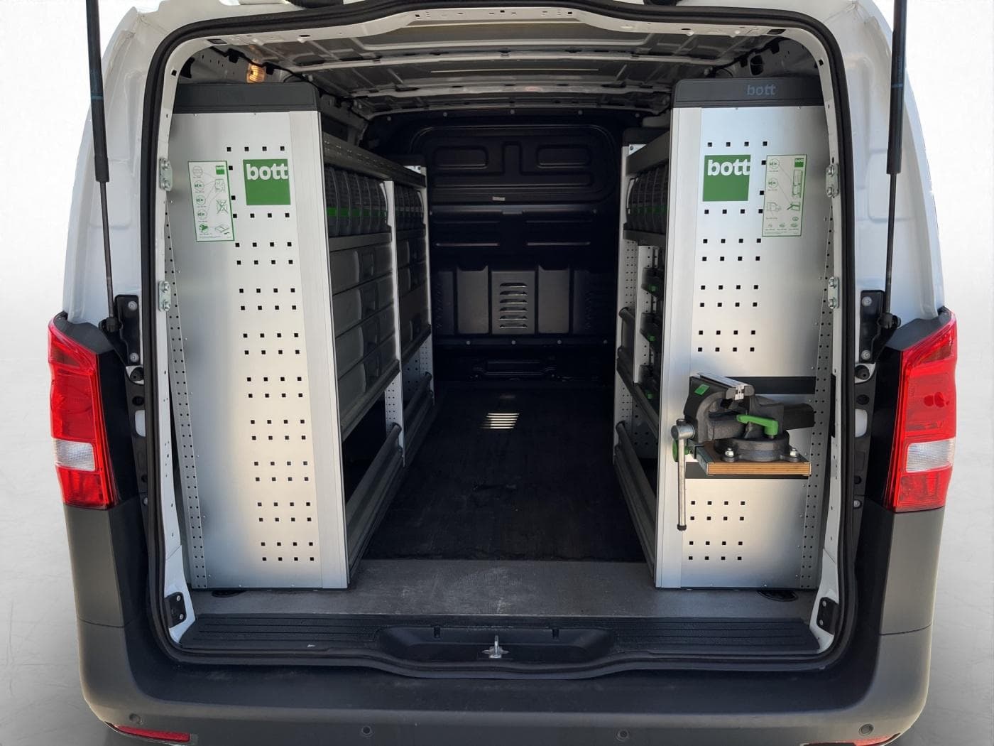 Mercedes-Benz Vito 110 CDI Kasten WERKSTATTEINRICHTUNG Bott Bild 18