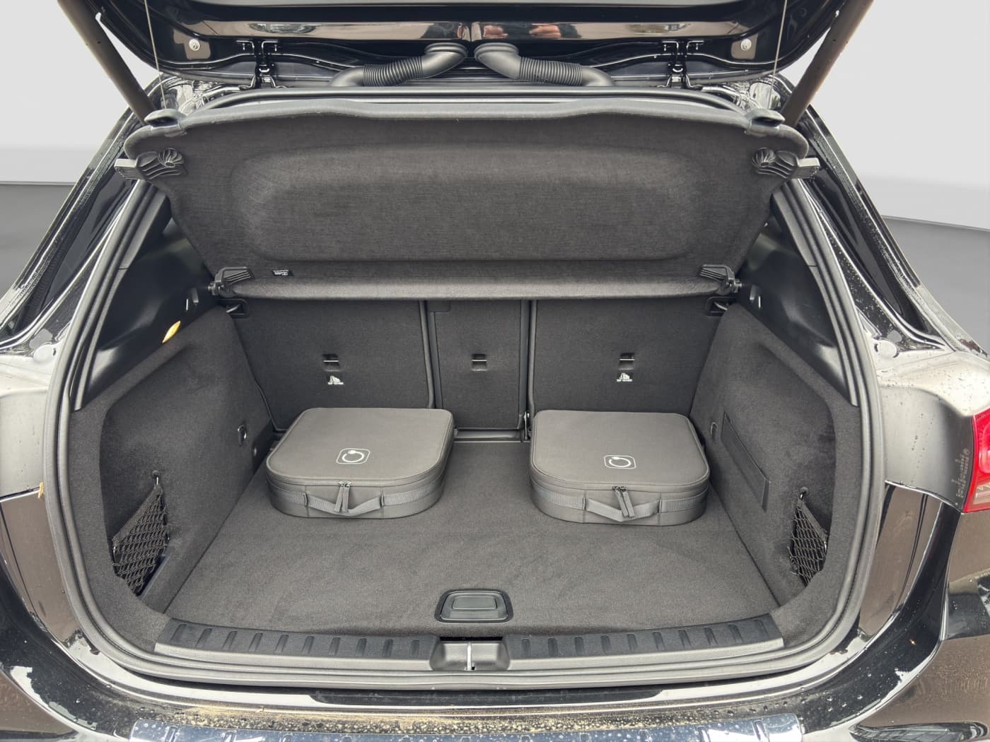 Mercedes-Benz GLA 250 e Bild 18