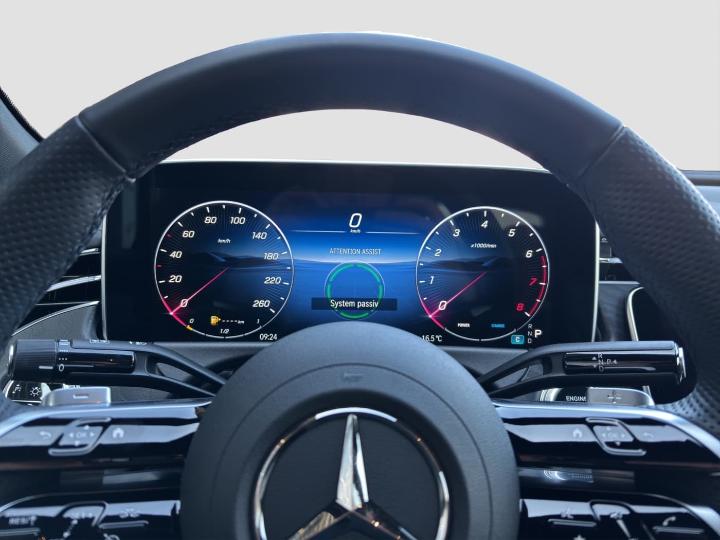 Mercedes-Benz E 200 Bild 11