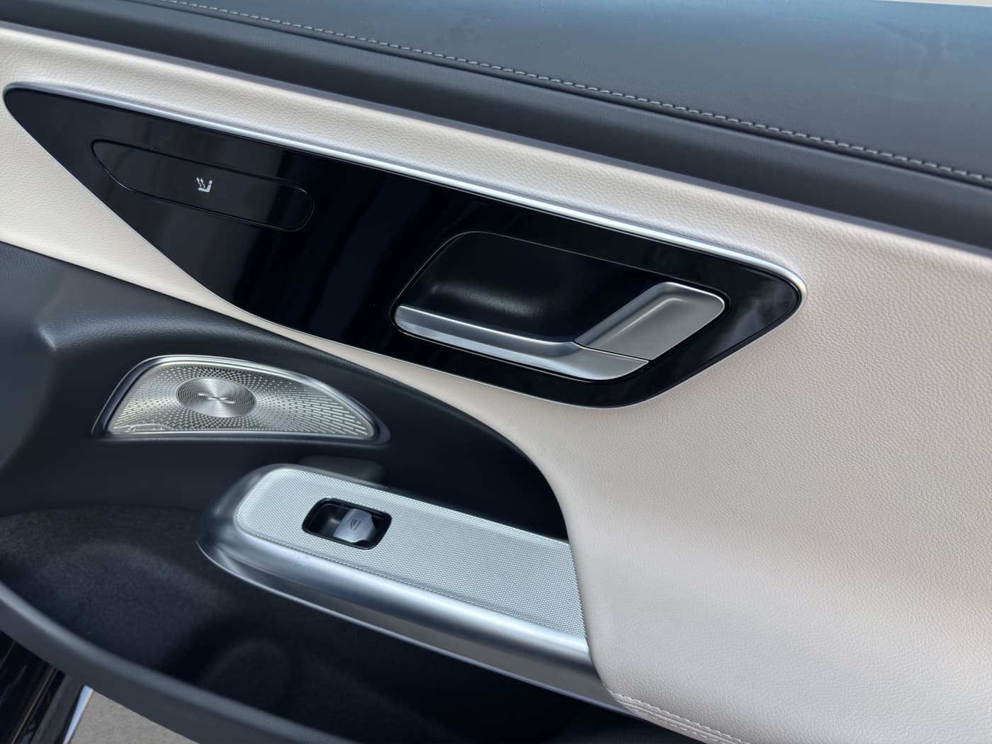 Mercedes-Benz E 200 Bild 14