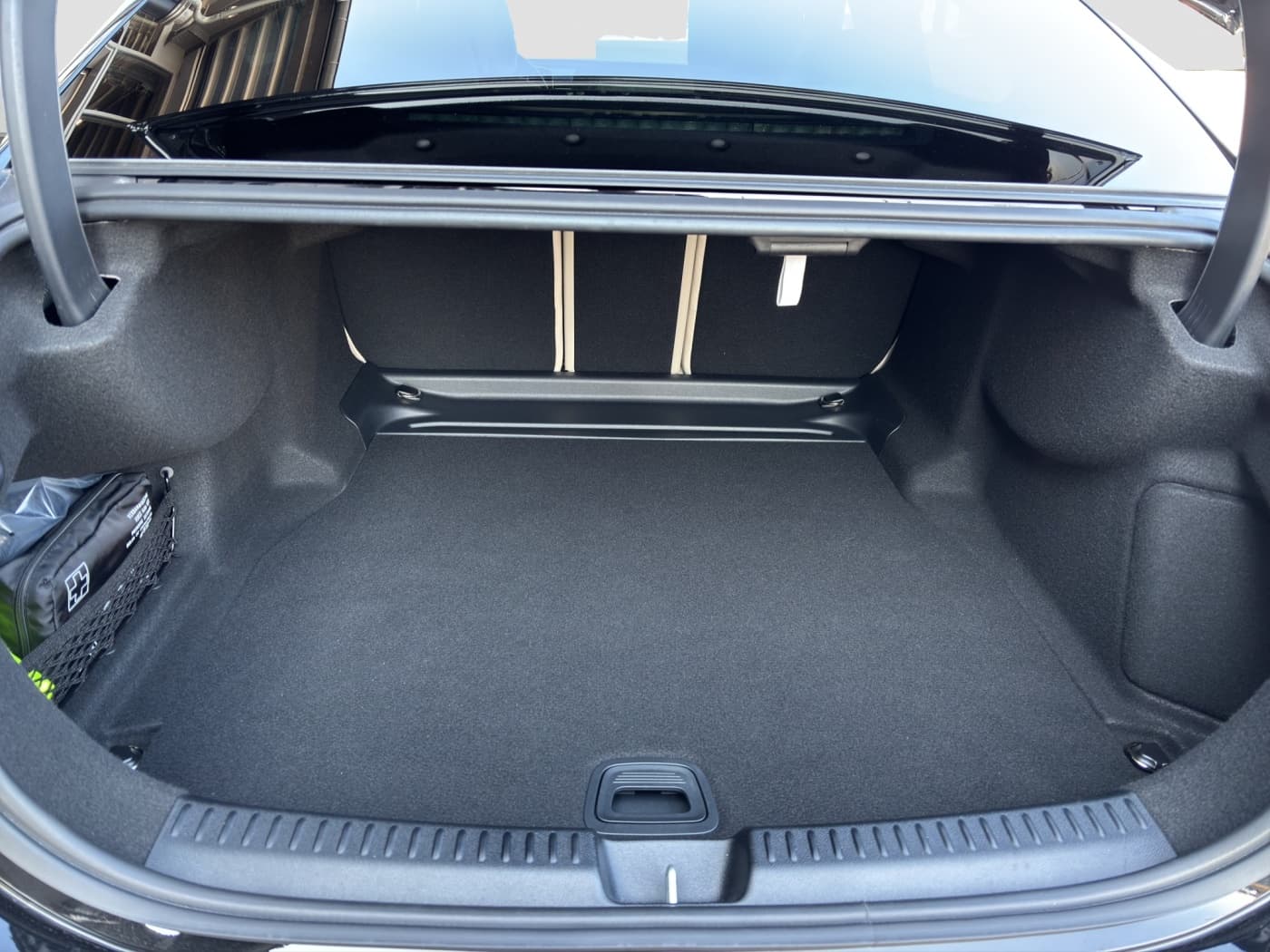 Mercedes-Benz E 200 Bild 18