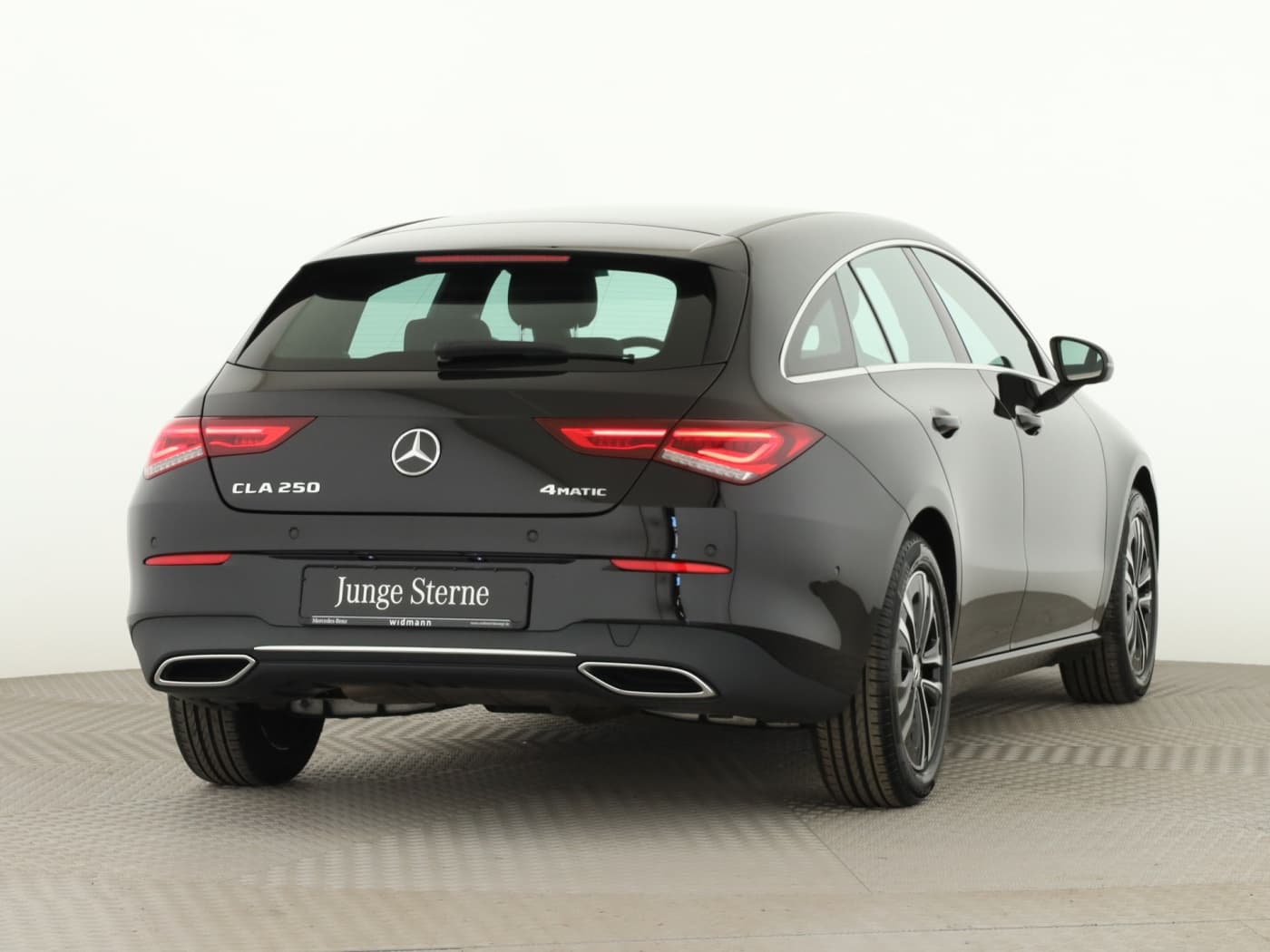 Mercedes-Benz CLA 250 4M SB Bild 2