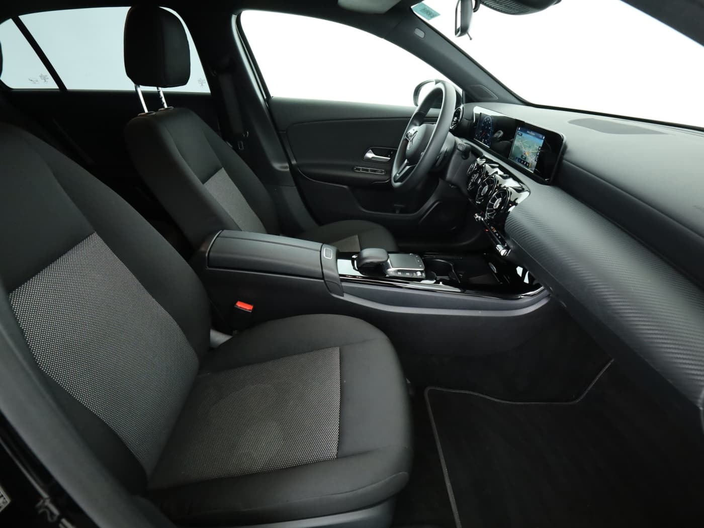 Mercedes-Benz A 180 d Bild 17