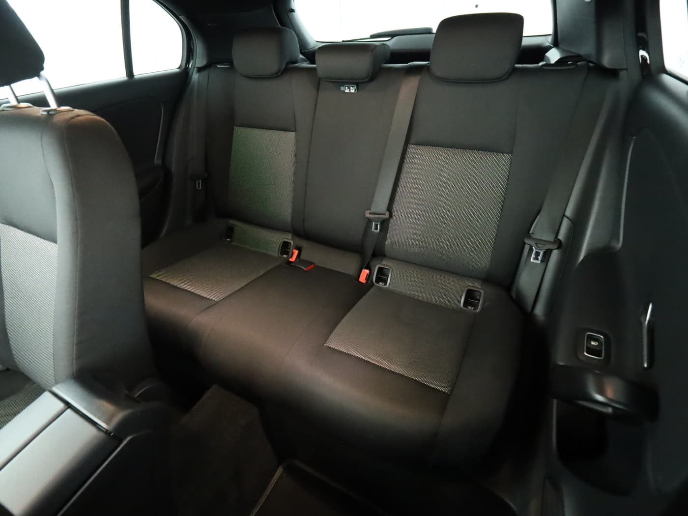 Mercedes-Benz A 180 d Bild 18