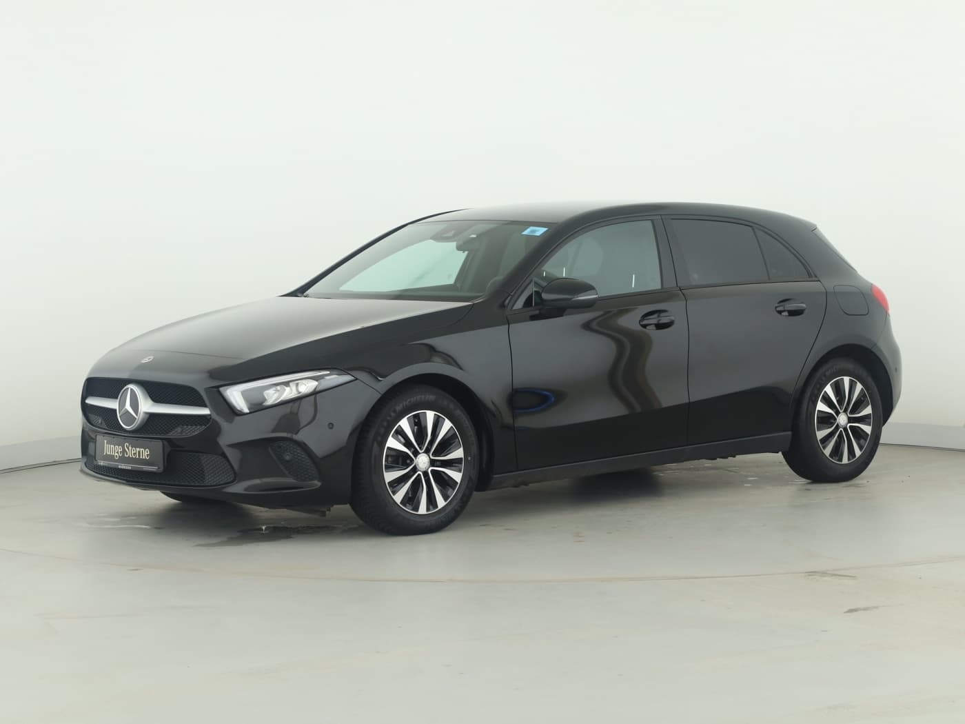 Mercedes-Benz A 180 d Bild 5