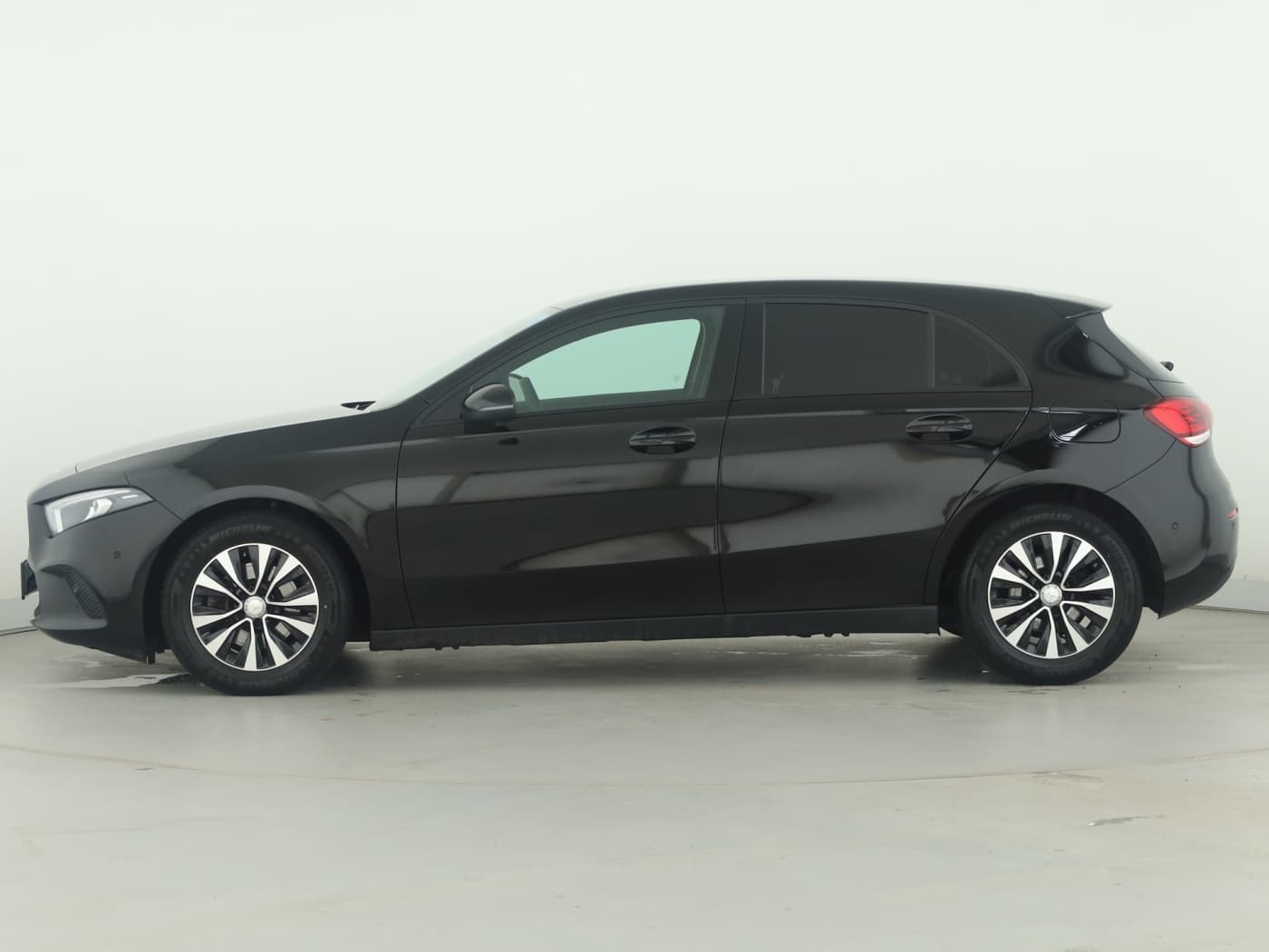 Mercedes-Benz A 180 d Bild 7